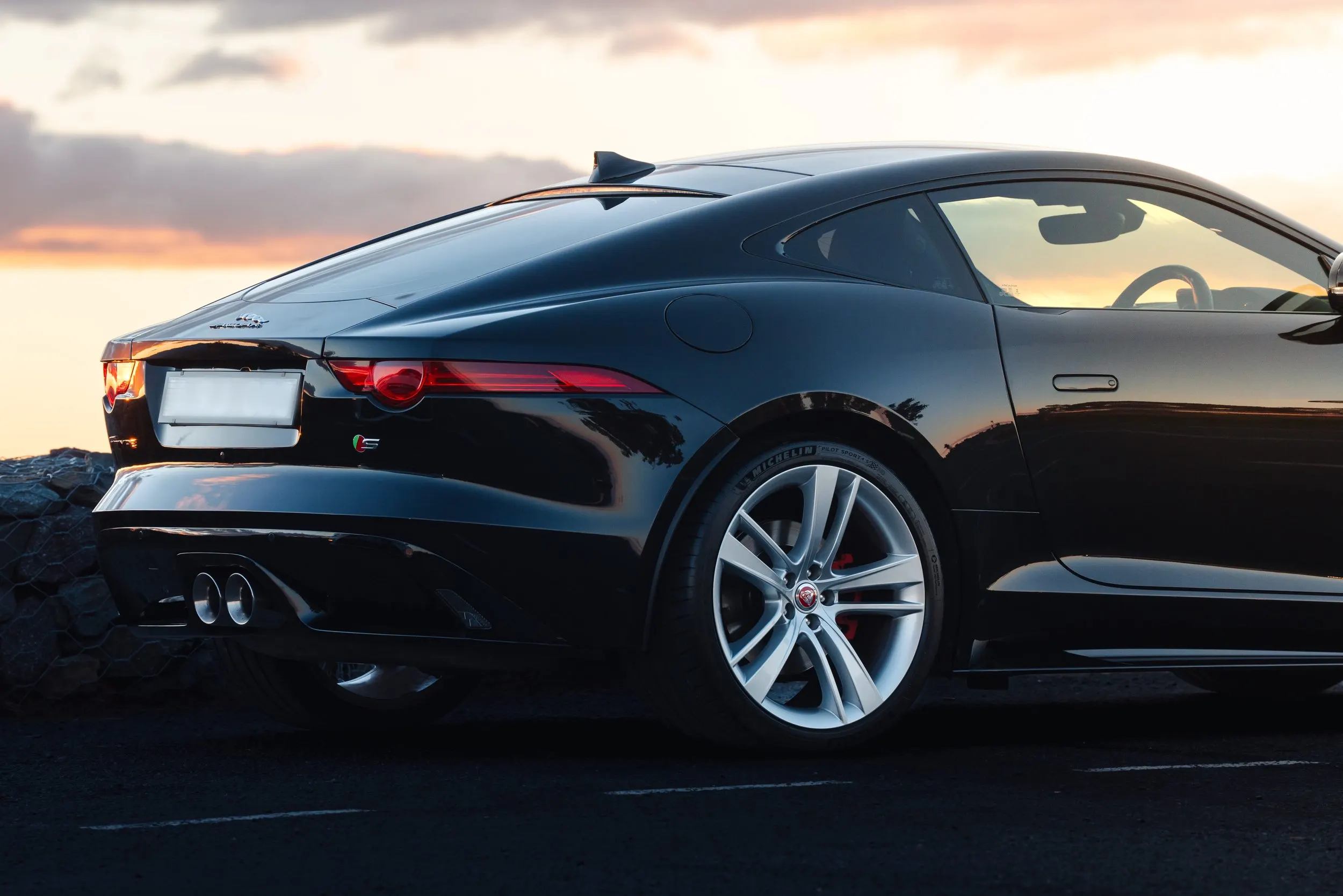 black jaguar f type